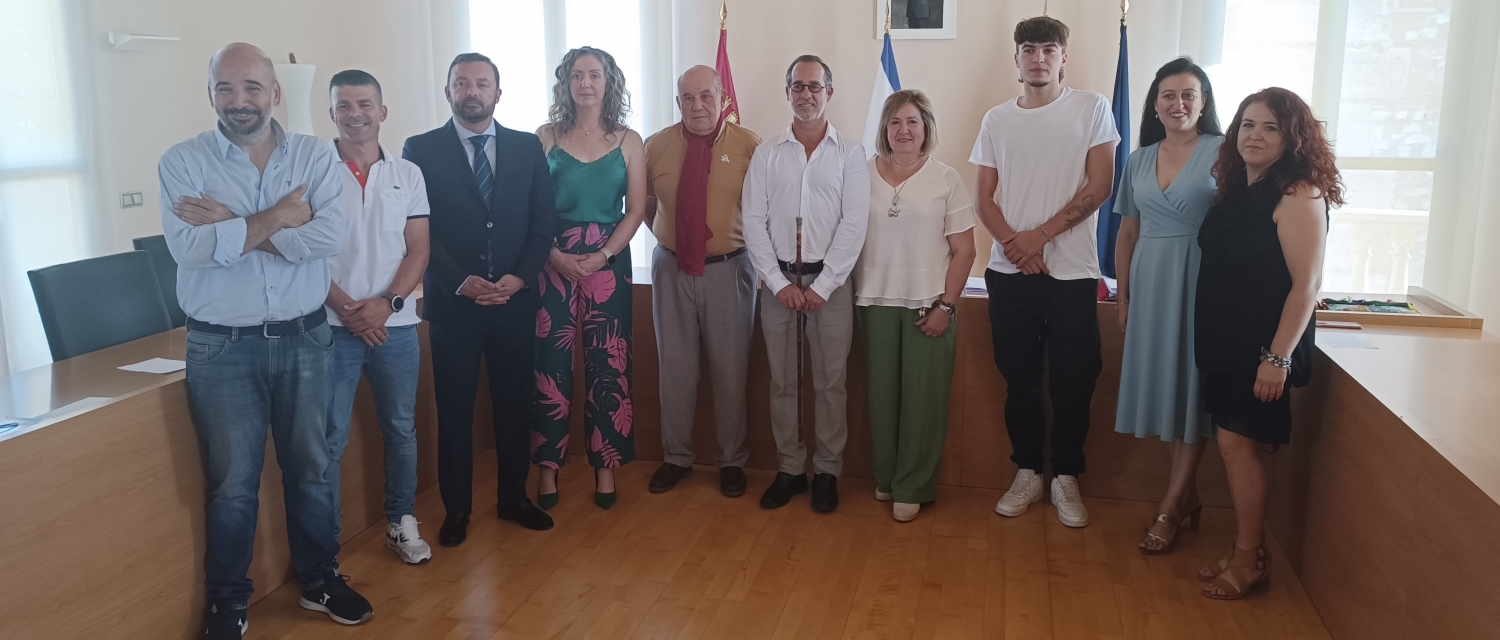 Nueva Corporación Municipal del Ayuntamiento de Poblete para los próximos cuatro años.